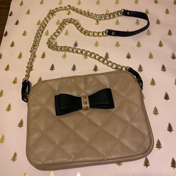 Blush Chain Strap Purse - Picture 1 of 2